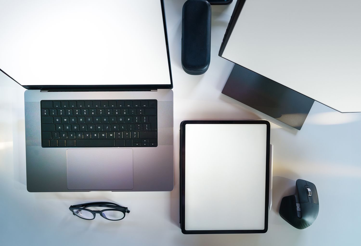 Quanto costa un sito web professionale: copertina della guida ai prezzi